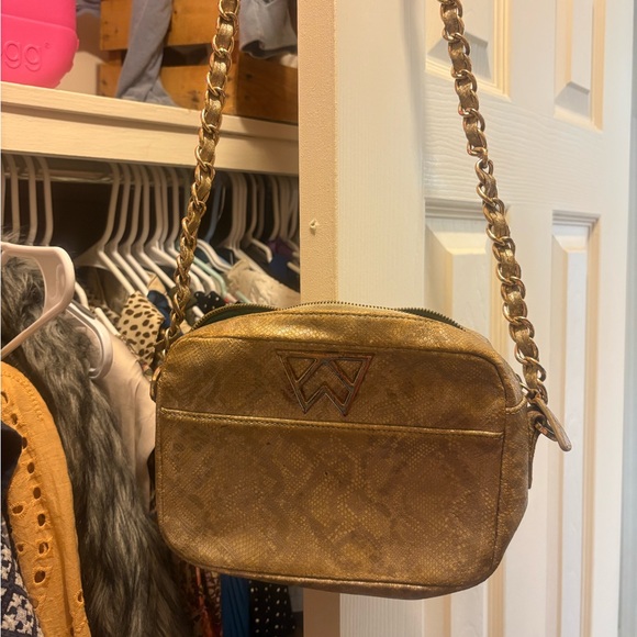 Kelly Wynne Handbags - Kelly Wynne